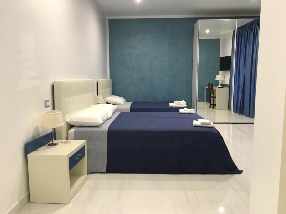 Madigans Rooms Bed&Breakfast レッチェ エクステリア 写真